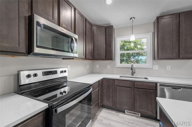 140 Wakefield Drive, Wright City, MO 63390