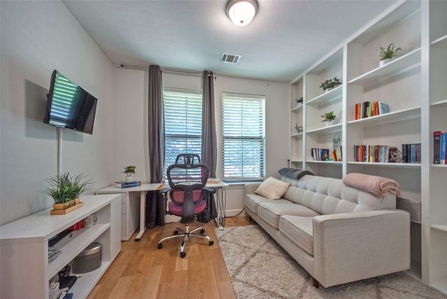 1141 Tea Olive Lane, Dallas, TX 75212