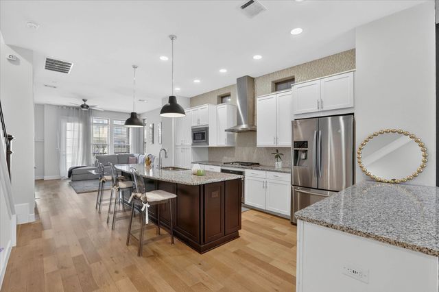 1141 Tea Olive Lane, Dallas, TX 75212