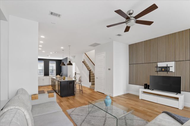 1141 Tea Olive Lane, Dallas, TX 75212