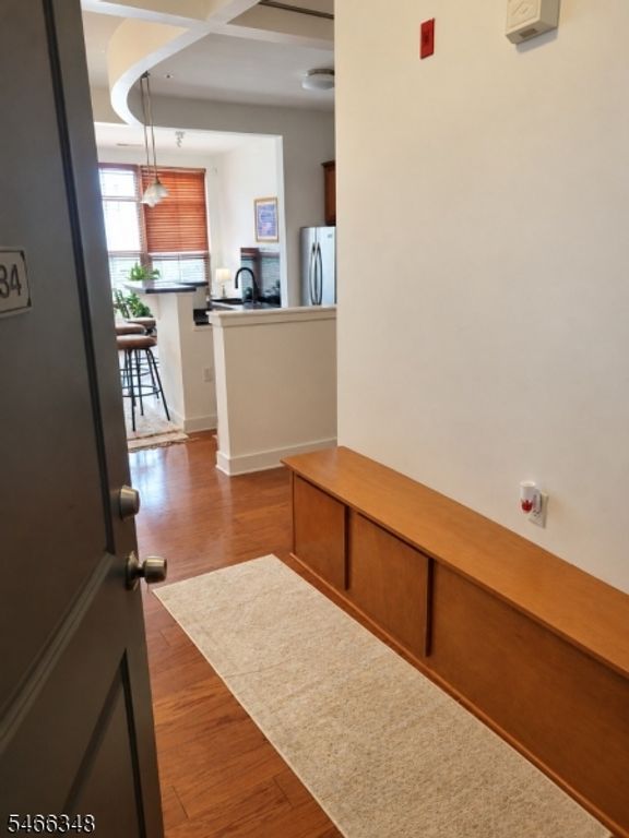 3 Greenwich Dr 84, Jersey City, NJ 07305 — photo 3