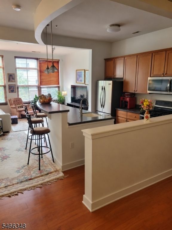 3 Greenwich Dr 84, Jersey City, NJ 07305 — photo 4