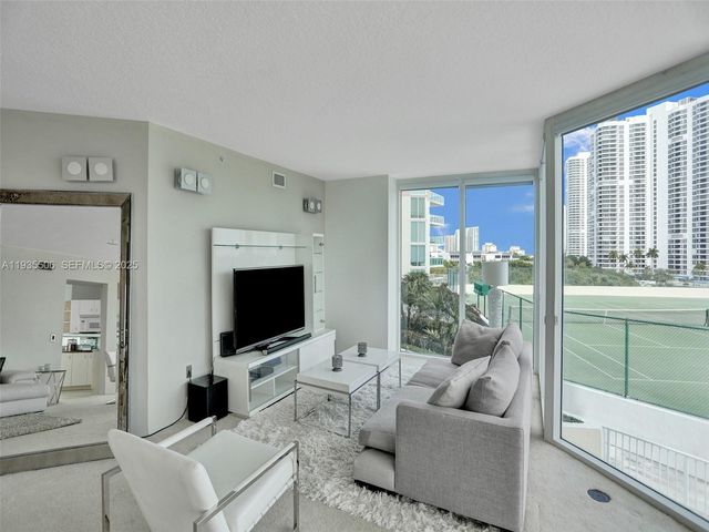 3370 Hidden Bay Drive 508, Aventura, FL 33180