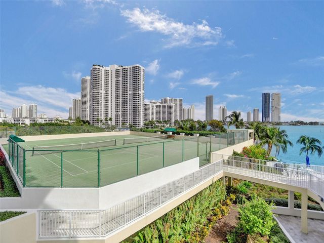 3370 Hidden Bay Drive 508, Aventura, FL 33180