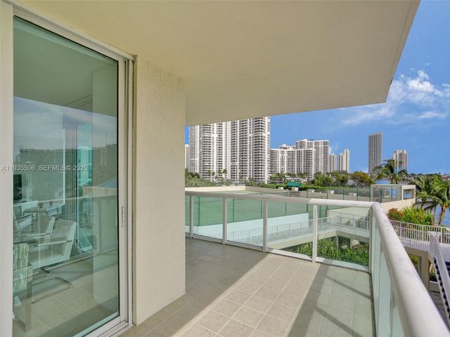 3370 Hidden Bay Drive 508, Aventura, FL 33180
