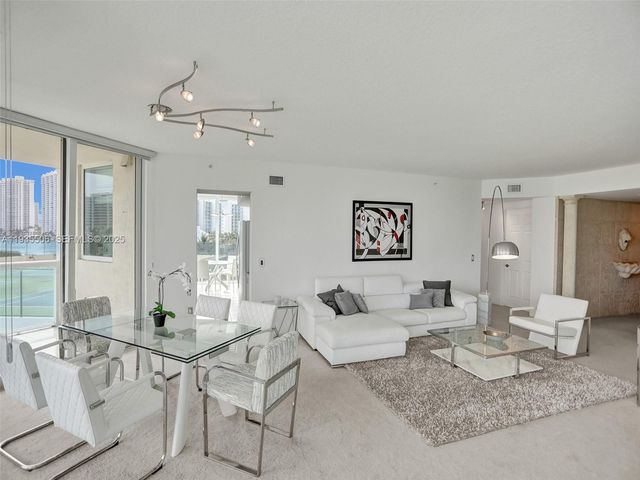 3370 Hidden Bay Drive 508, Aventura, FL 33180