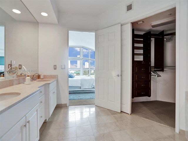 3370 Hidden Bay Drive 508, Aventura, FL 33180