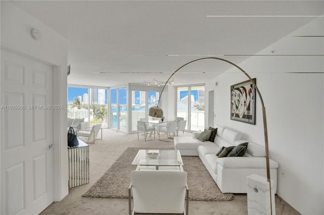 3370 Hidden Bay Drive 508, Aventura, FL 33180