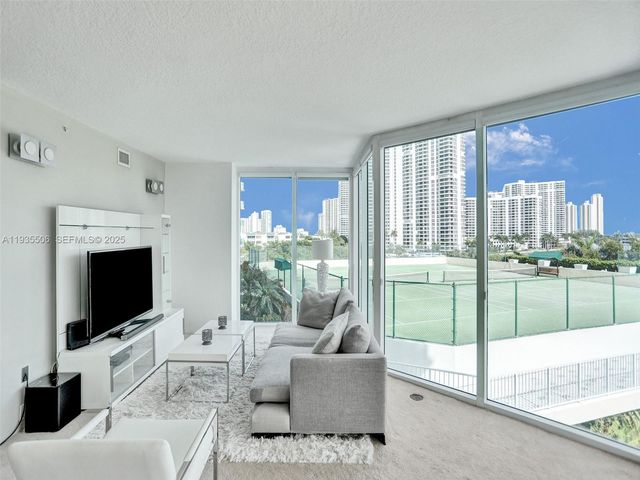 3370 Hidden Bay Drive 508, Aventura, FL 33180