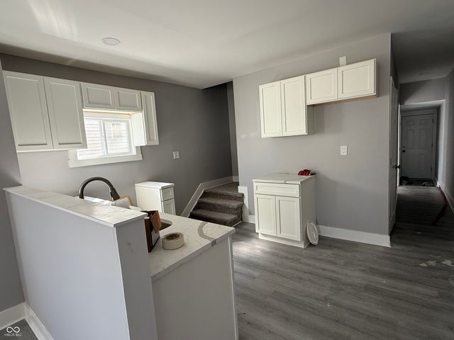 2518 Columbia Avenue, Indianapolis, IN 46205