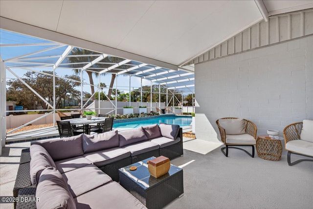 1600 N Oleander Avenue, Daytona Beach, FL 32118