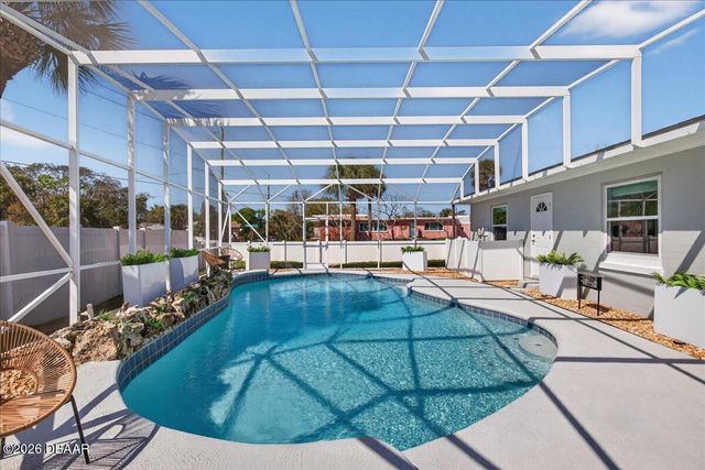 1600 N Oleander Avenue, Daytona Beach, FL 32118