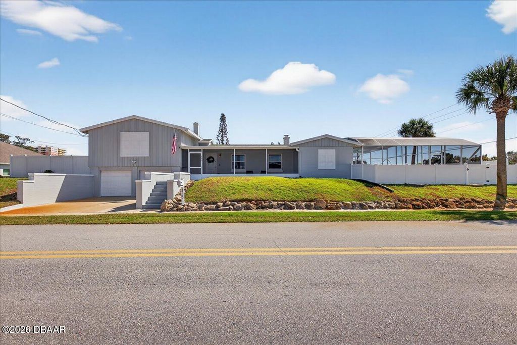1600 N Oleander Avenue, Daytona Beach, FL 32118