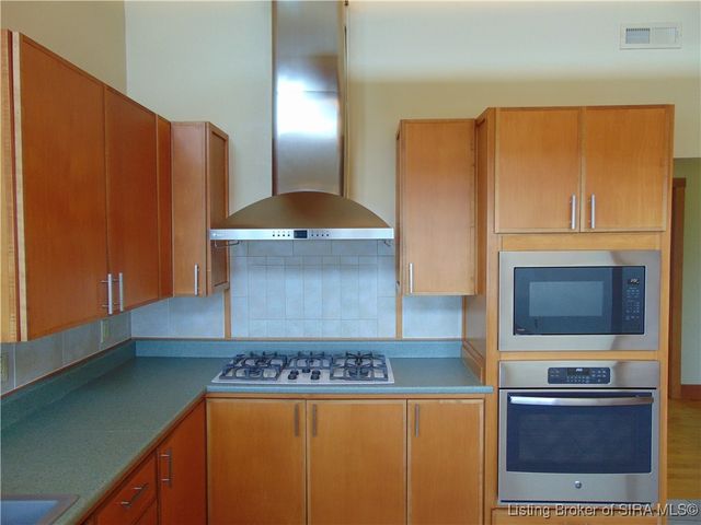 3225 S River Bluff Drive, Hanover, IN 47243