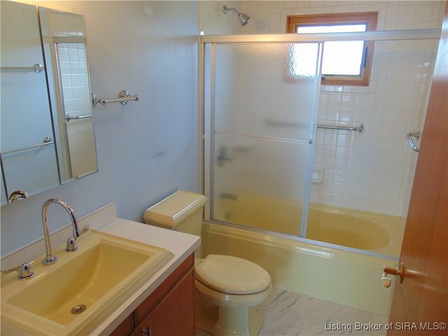 3225 S River Bluff Drive, Hanover, IN 47243