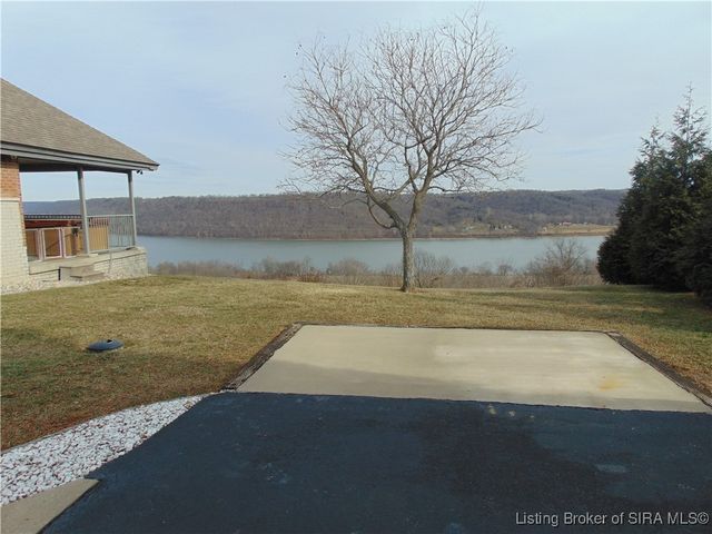 3225 S River Bluff Drive, Hanover, IN 47243