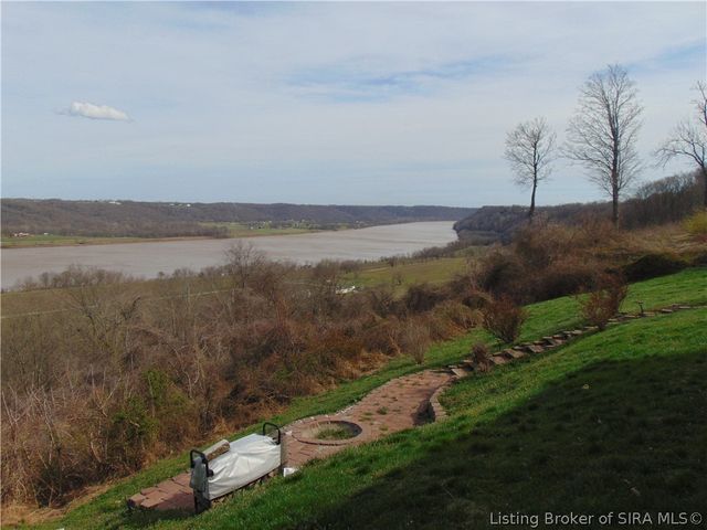 3225 S River Bluff Drive, Hanover, IN 47243