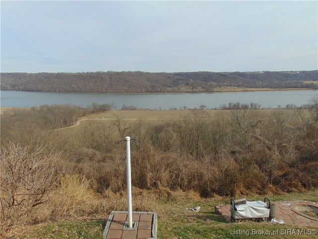 3225 S River Bluff Drive, Hanover, IN 47243