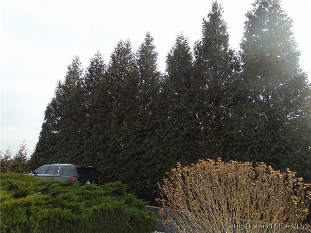 3225 S River Bluff Drive, Hanover, IN 47243