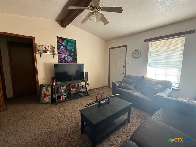 4802 Rainbow Circle, Killeen, TX 76543