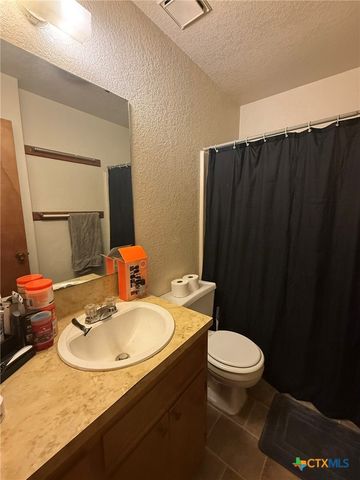 4802 Rainbow Circle, Killeen, TX 76543