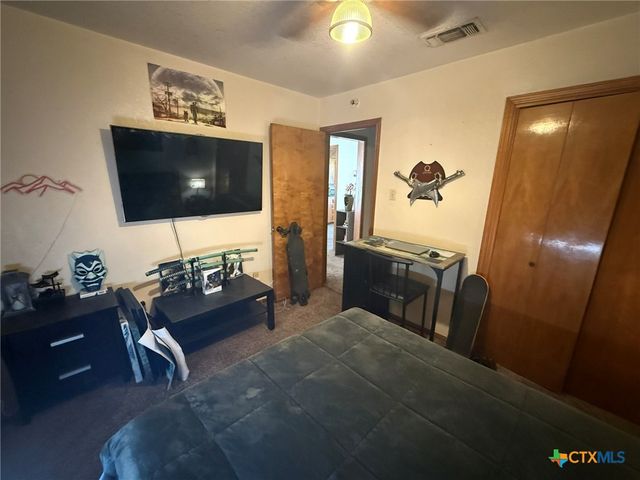 4802 Rainbow Circle, Killeen, TX 76543