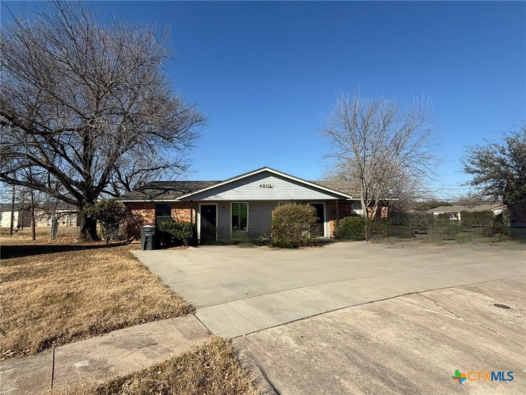 4802 Rainbow Circle, Killeen, TX 76543