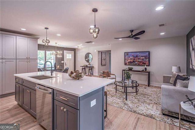 605 Blake Avenue SE, Atlanta, GA 30316