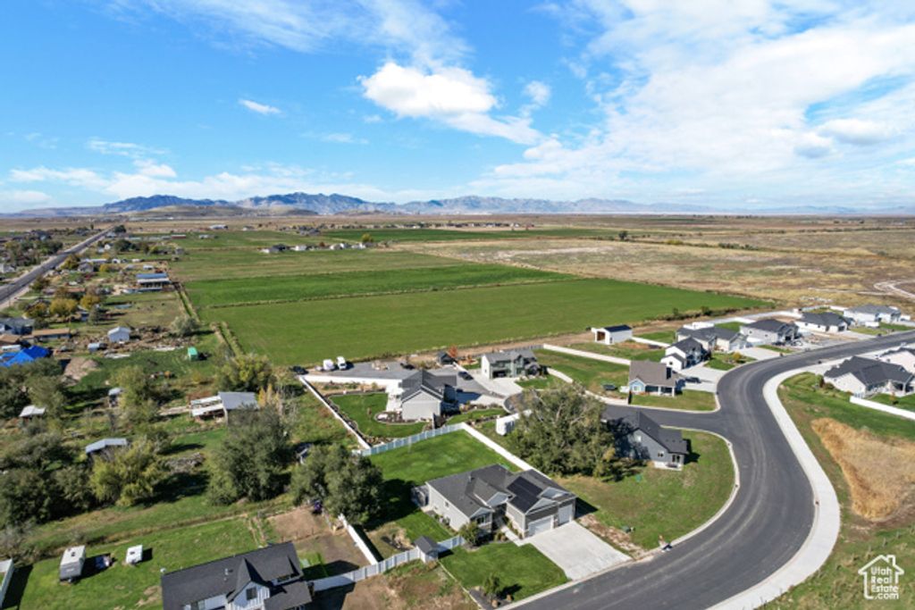 Image 26 of property listing at 821 S 7100 W, Ogden, UT 84404