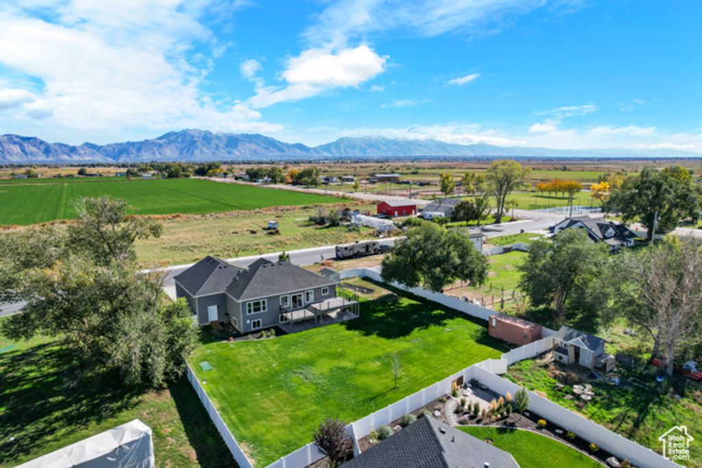Image 29 of property listing at 821 S 7100 W, Ogden, UT 84404