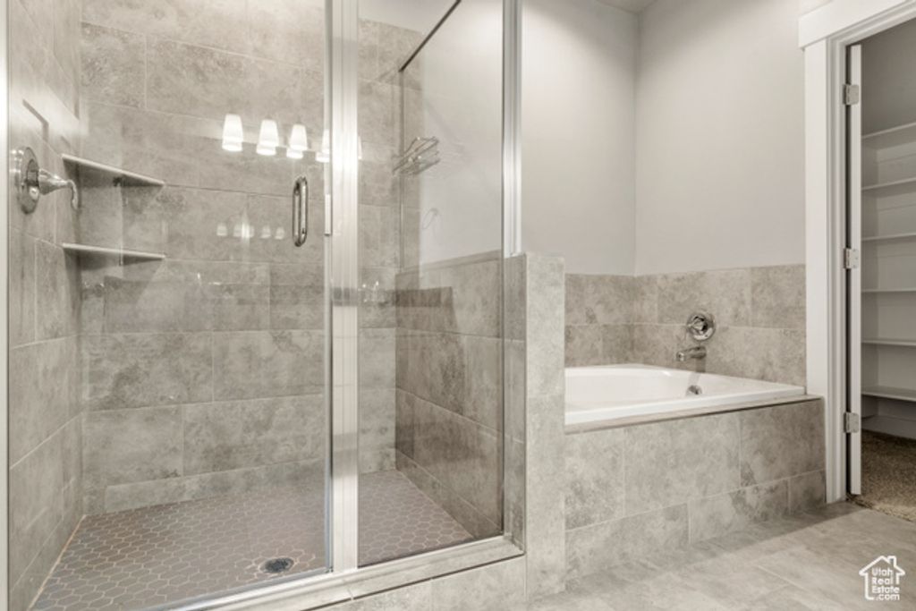 Image 10 of property listing at 821 S 7100 W, Ogden, UT 84404