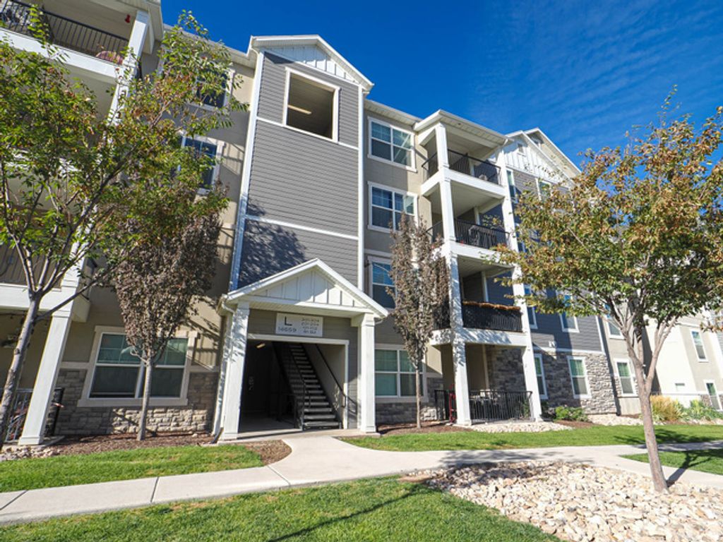 14659 S BLOOM DR #L304, Herriman, UT 84096 — exterior