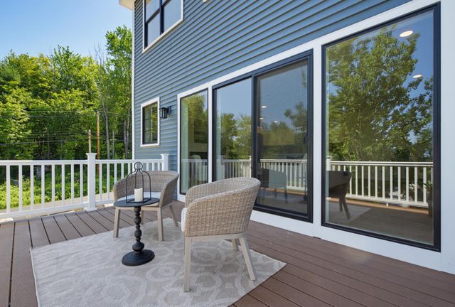 21 Upper Ladd Hill Rd Unit B, Meredith, NH 03253