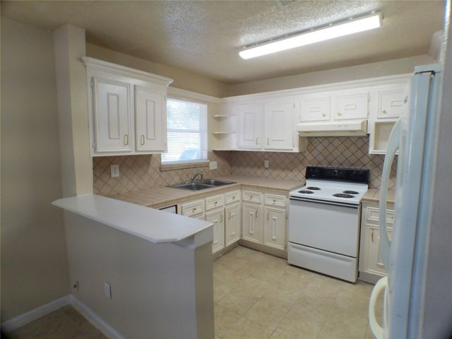 1301 Glenmore Drive, Pasadena, TX 77503