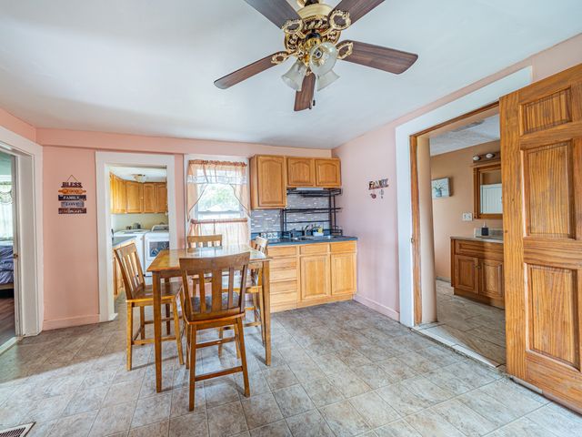 20 Boutelle St, Fitchburg, MA 01420