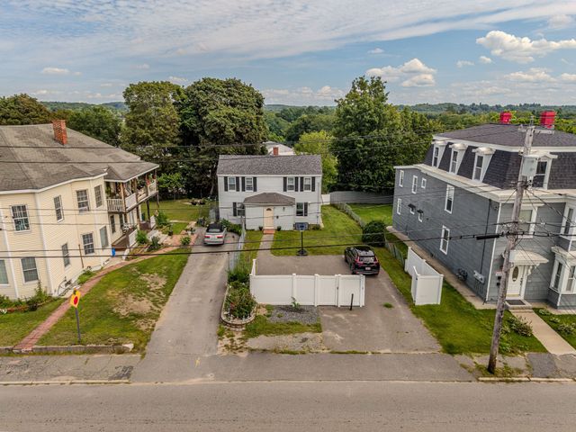 20 Boutelle St, Fitchburg, MA 01420