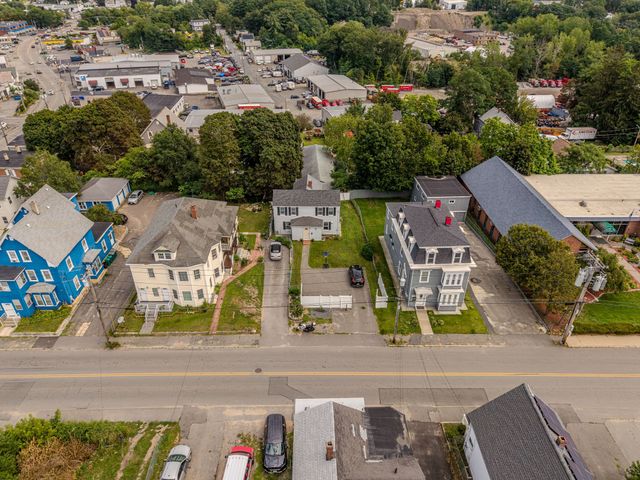 20 Boutelle St, Fitchburg, MA 01420