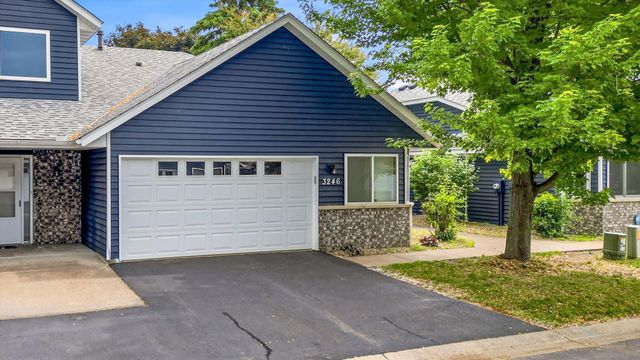 3246 Edgerton Street, Vadnais Heights, MN 55127