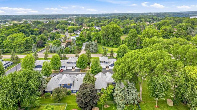 3246 Edgerton Street, Vadnais Heights, MN 55127