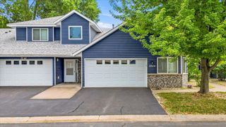 3246 Edgerton Street, Vadnais Heights, MN 55127