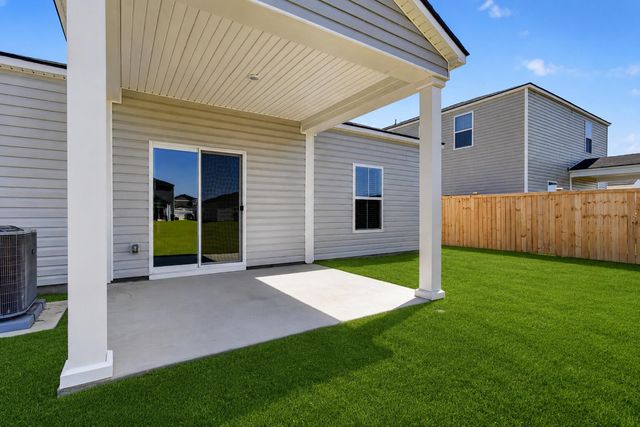 364 Pine Crest View Drive, Summerville, SC 29486