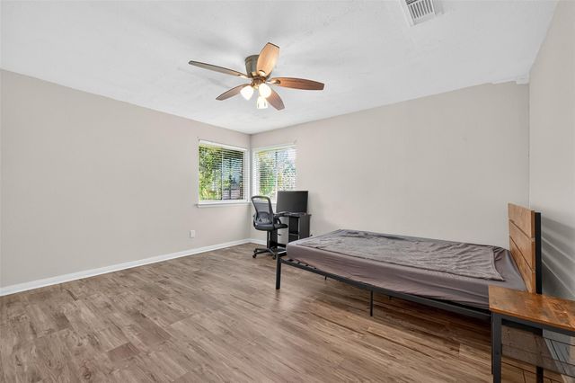 701 Saint Lawrence River Road, Montgomery, TX 77316