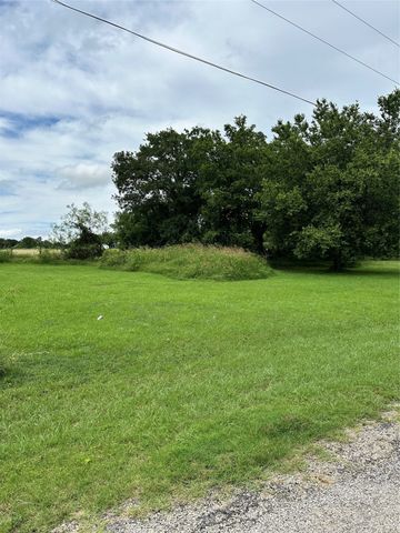 3000 Waterwood Drive, Granbury, TX 76048