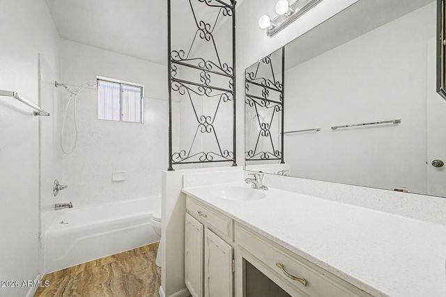 505 N HOBSON Plaza, Mesa, AZ 85203
