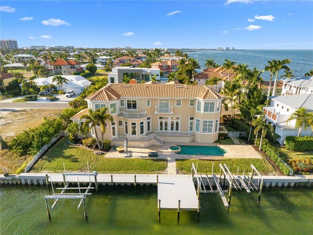 610 YARDARM LANE, Longboat Key, FL 34228
