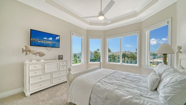 610 YARDARM LANE, Longboat Key, FL 34228