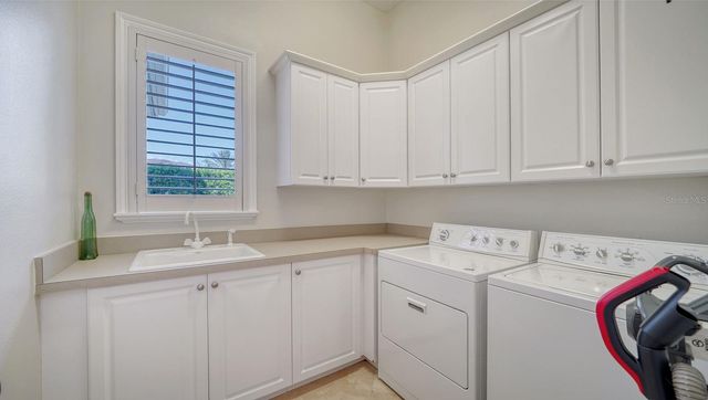610 YARDARM LANE, Longboat Key, FL 34228