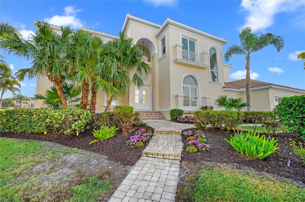 610 YARDARM LANE, Longboat Key, FL 34228