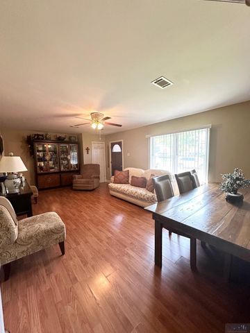 508 Forest, Houma, LA 70360