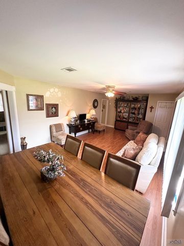 508 Forest, Houma, LA 70360